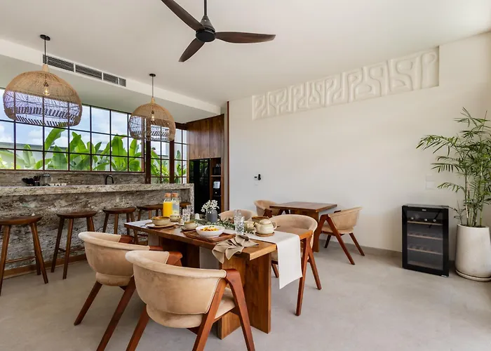 Hotel Plawa Laguna Bali - Boutique & Canggu